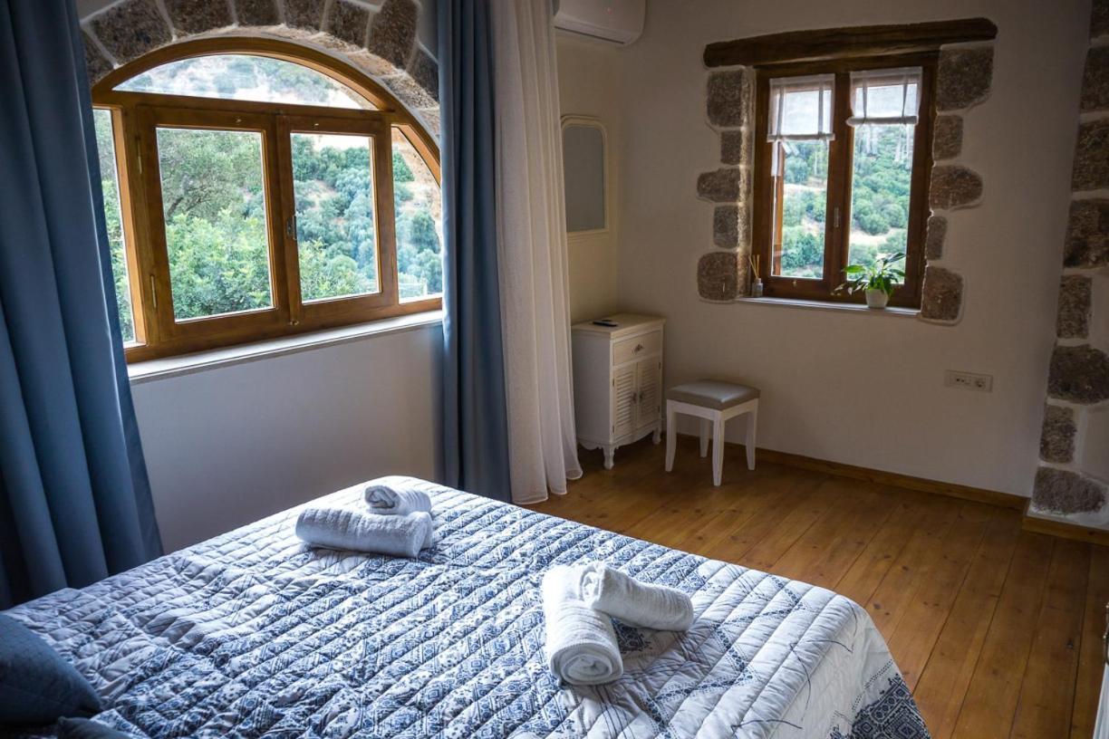To Spiti Mas Apartment Sougia Bagian luar foto