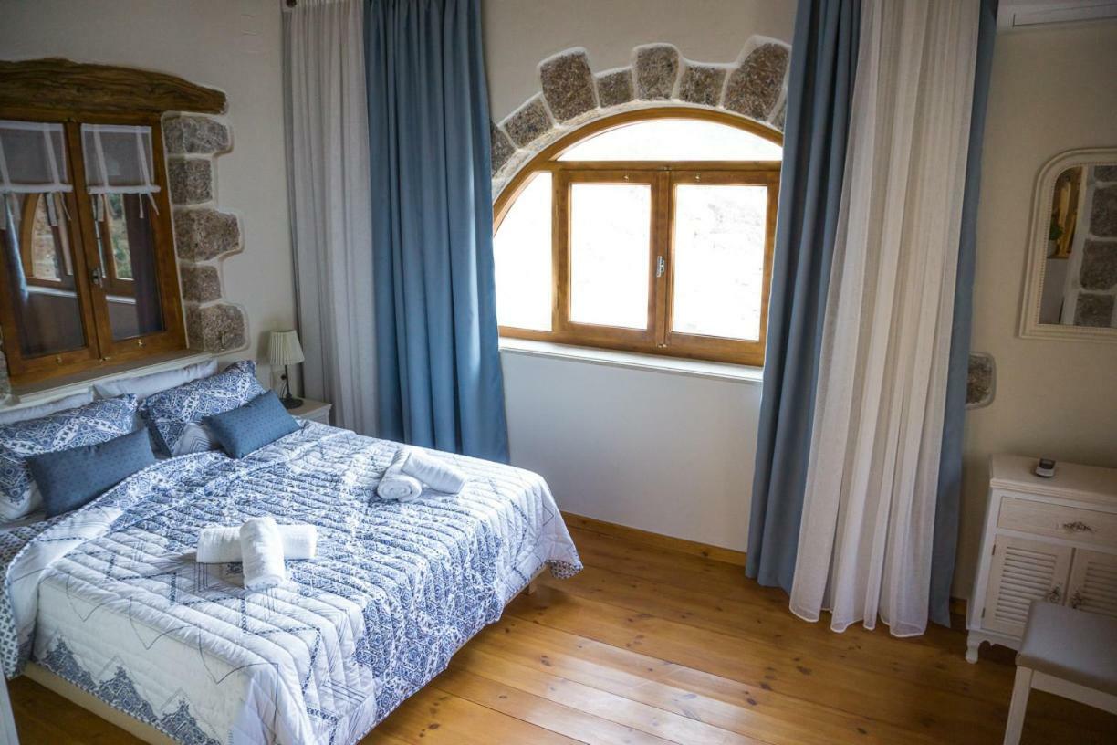 To Spiti Mas Apartment Sougia Bagian luar foto